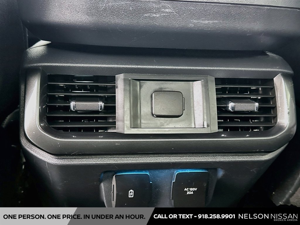Used 2022 Ford F150 XLT w/ Equipment Group 302A High AWD/4WD image 25