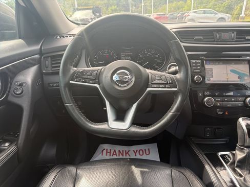 Used 2017 Nissan Rogue SL w/ SL Premium Package AWD/4WD image 13