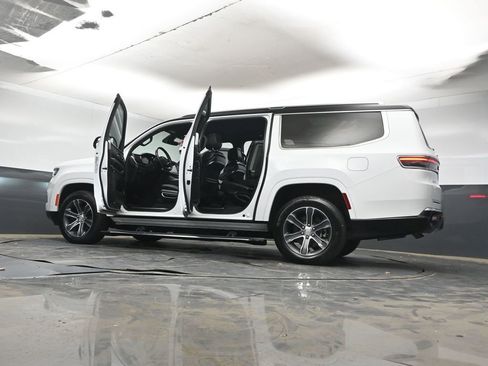 Used 2024 Jeep Grand Wagoneer L 4WD image 46