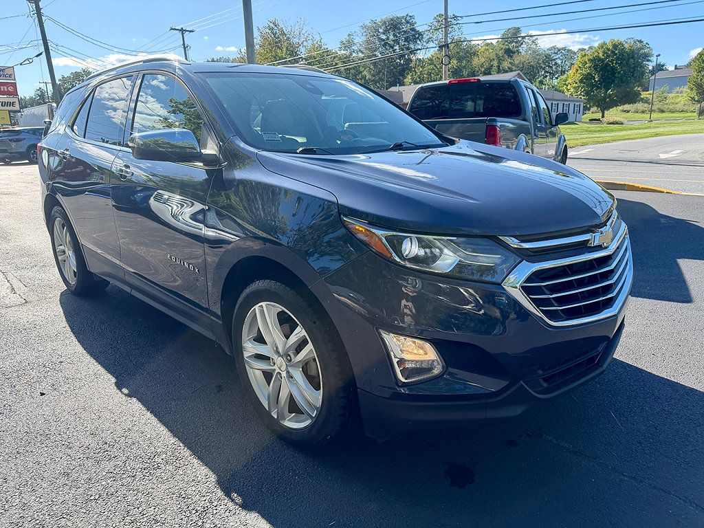 Used 2018 Chevrolet Equinox Premier AWD/4WD image 3