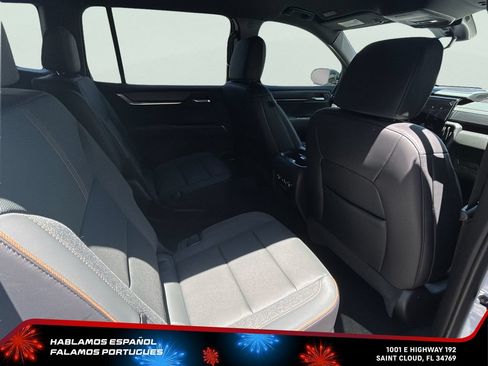 New 2026 GMC Acadia AT4 w/ Luxury Package AWD/4WD image 25