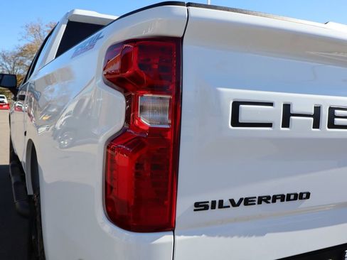 Used 2025 Chevrolet Silverado 1500 Custom Trail Boss w/ Turbomax Blackout Package image 32