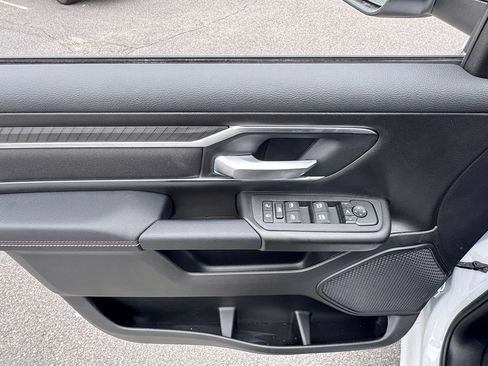 New 2026 RAM 1500 Big Horn AWD/4WD image 9