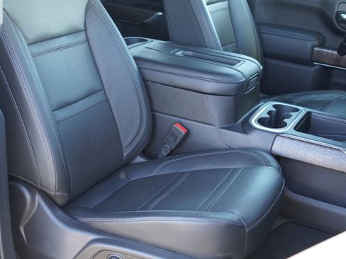 Used 2022 GMC Sierra 2500 Denali image 31