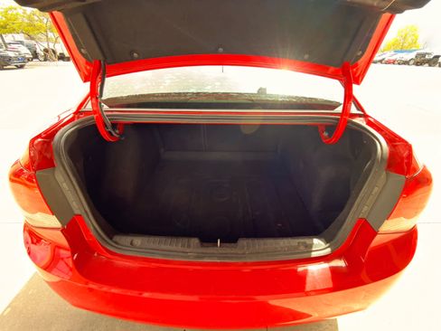 Used 2016 Chevrolet Cruze LT FWD image 33