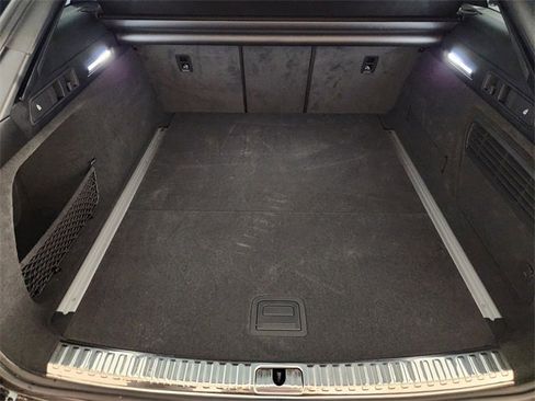 Used 2025 Audi A6 Premium Plus image 32