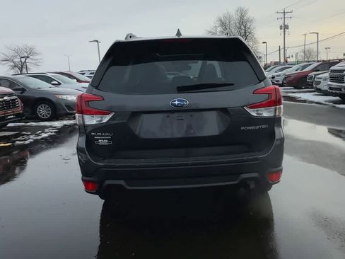 Certified 2023 Subaru Forester Premium image 7