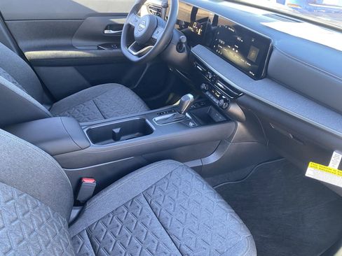 New 2026 Nissan Kicks SV image 13