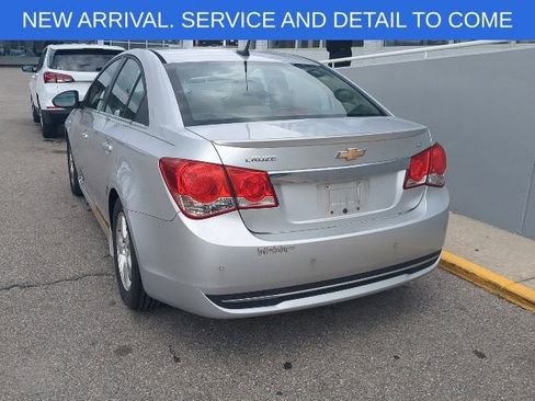 Used 2011 Chevrolet Cruze LT w/ RS Package FWD image 3