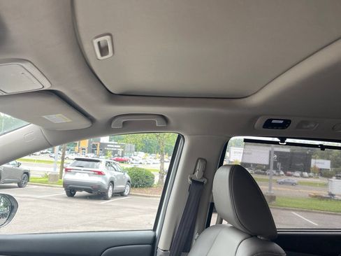 Used 2016 Honda Odyssey EX-L image 16