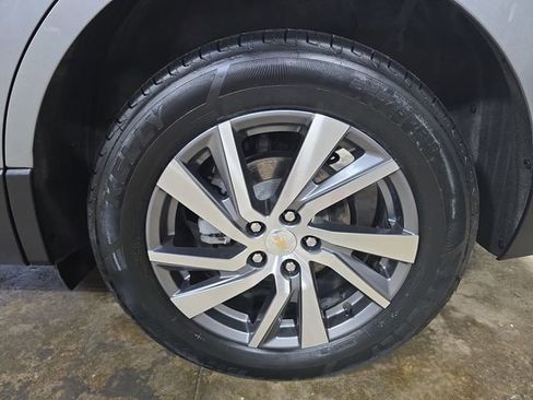 Used 2024 Chevrolet Equinox LT w/ LPO, Floor Liner Package AWD/4WD image 34