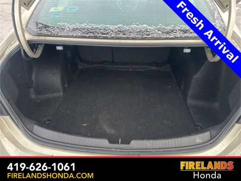 Used 2016 Chevrolet Malibu LT image 24