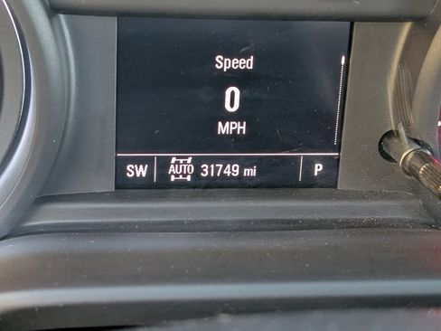 Used 2022 Chevrolet Silverado 1500 Custom image 24