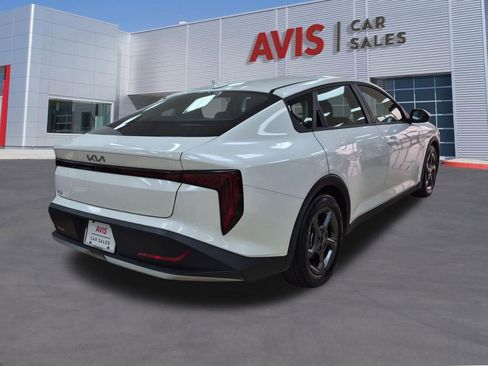 Used 2025 Kia K4 FWD image 6