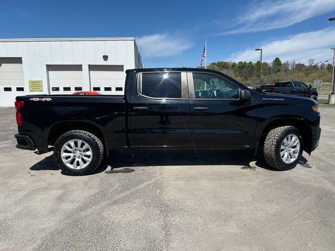 Used 2022 Chevrolet Silverado 1500 Custom AWD/4WD image 6