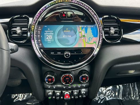 Used 2024 MINI Cooper S FWD image 24