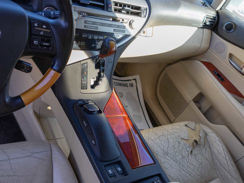 Used 2010 Lexus RX 350 AWD image 12