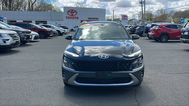 Used 2023 Hyundai Kona Limited w/ Cargo Package AWD/4WD image 2