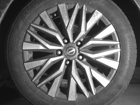 Used 2025 Nissan Altima 2.5 SV image 14