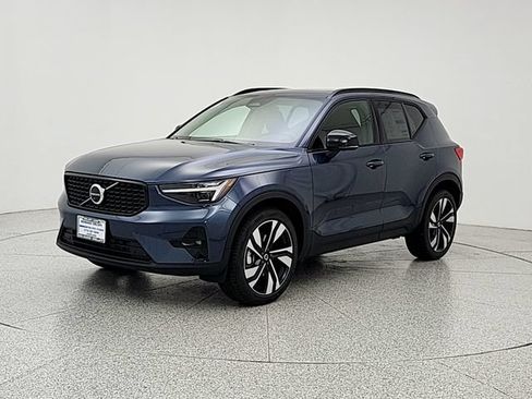 New 2026 Volvo XC40 B5 Ultra w/ Protection Package Premier AWD/4WD image 1
