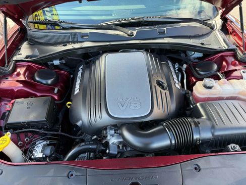 Used 2019 Dodge Charger R/T w/ Blacktop Package image 14