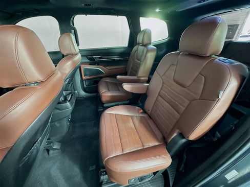 Certified 2024 Kia Telluride SX Prestige image 24
