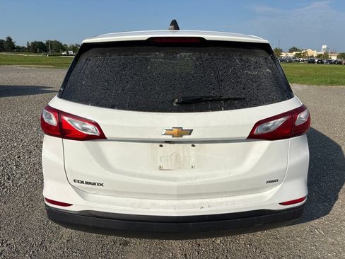 Used 2019 Chevrolet Equinox LS w/ LS Convenience Package AWD/4WD image 8