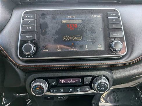 Used 2020 Nissan Kicks SR w/ SR Premium Package image 11