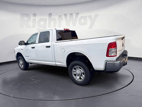Used 2022 RAM 2500 Tradesman w/ Chrome Appearance Group image 3