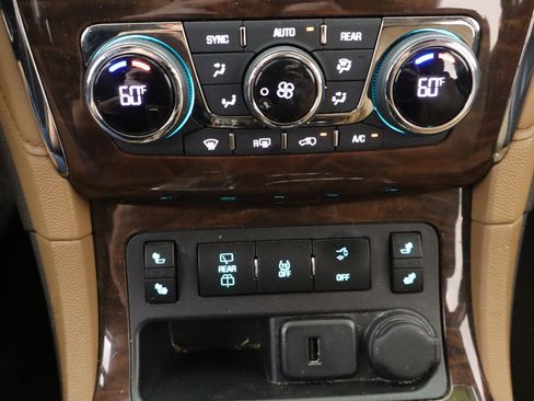 Used 2016 Buick Enclave Leather FWD image 25