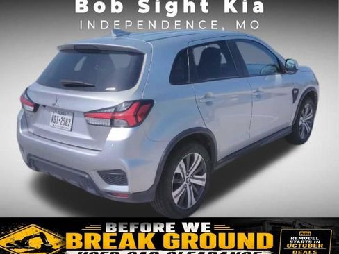 Used 2025 Mitsubishi Outlander Sport ES AWD/4WD image 5