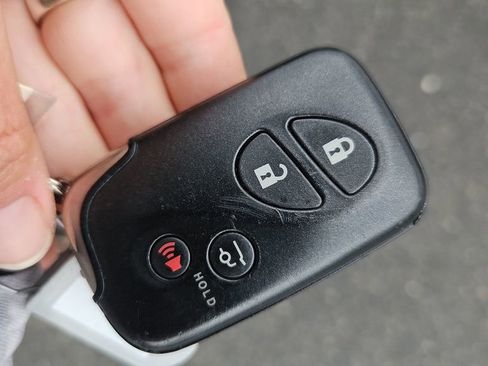 Used 2019 Lexus GX 460 Premium w/ Premium Package image 40