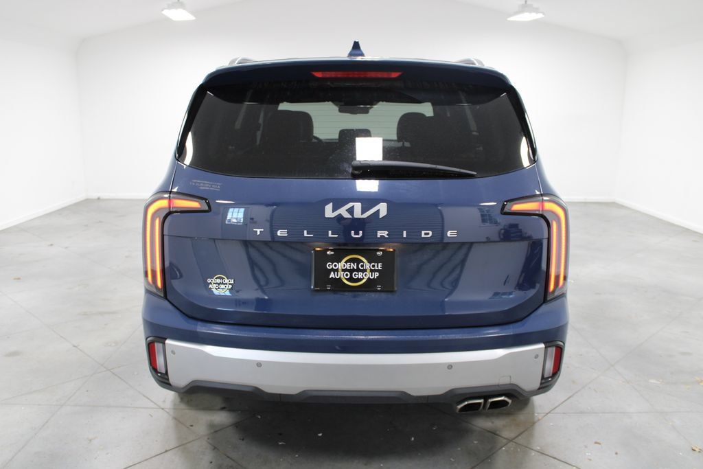 Used 2024 Kia Telluride EX FWD image 8