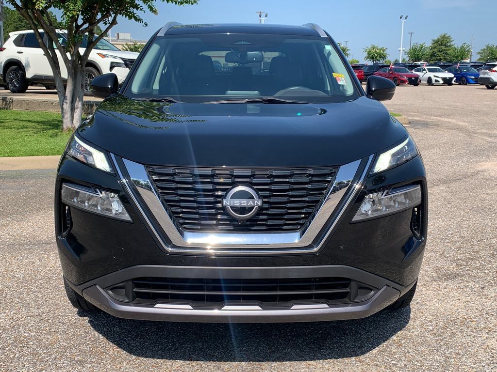 Used 2023 Nissan Rogue SL FWD image 3