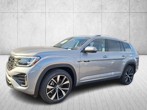 New 2026 Volkswagen Atlas SEL Premium R-Line image 9