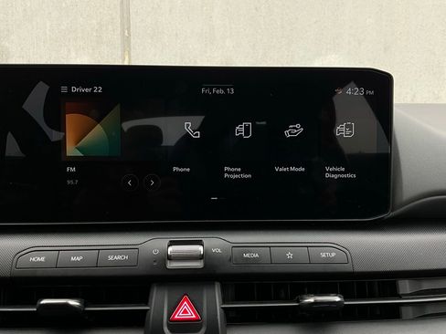 Used 2025 Kia K4 LXS image 29