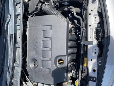 Used 2012 Toyota Corolla LE image 29