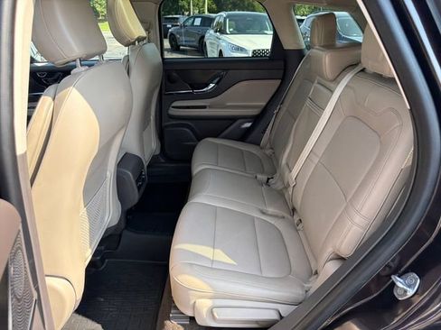 Used 2023 Lincoln Corsair AWD w/ Equipment Group 101A image 30