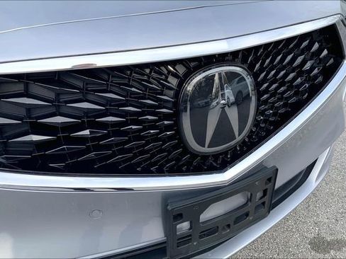 Used 2023 Acura MDX SH-AWD w/ Technology Package image 31