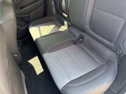 Used 2024 Chevrolet Trax LT FWD image 34