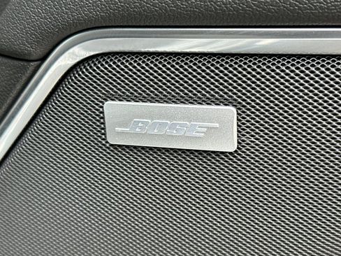 Used 2023 GMC Sierra 1500 SLT w/ SLT Premium Plus Package image 44