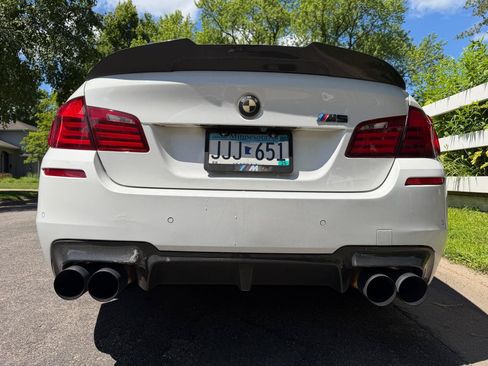 Used 2013 BMW M5 RWD image 19