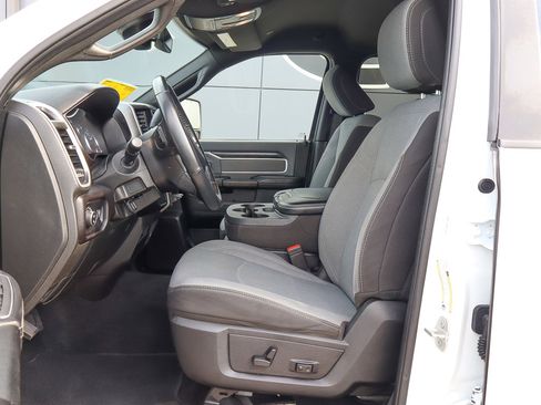 Used 2023 RAM 3500 Big Horn w/ Level 1 Equipment Group image 7