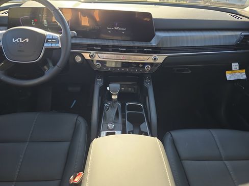 New 2025 Kia Telluride EX image 17