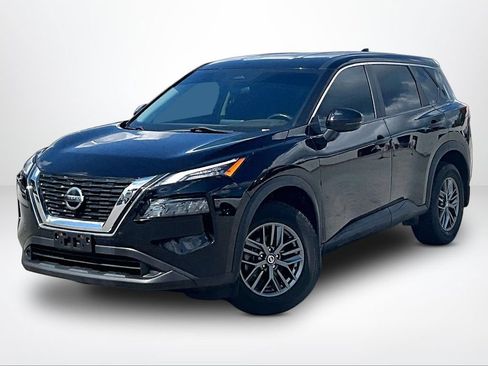 Used 2021 Nissan Rogue S AWD/4WD image 2