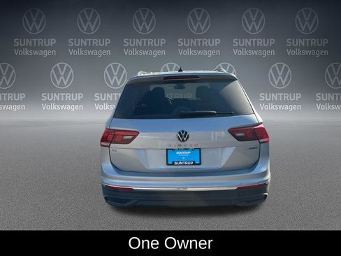 Used 2023 Volkswagen Tiguan SE image 4