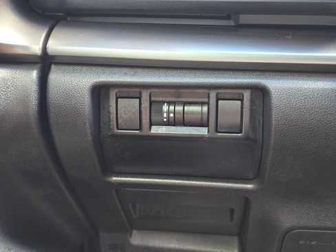 Certified 2024 Subaru Impreza 2.0i Sport AWD/4WD image 18