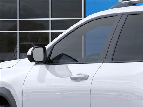 New 2026 Chevrolet Equinox LT w/ Convenience Package II image 12