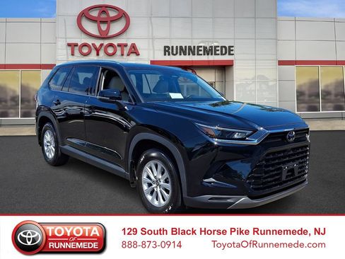 Certified 2024 Toyota Grand Highlander AWD image 1