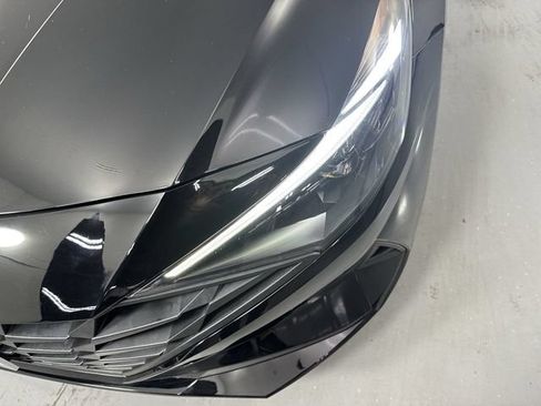 Used 2023 Hyundai Elantra SEL FWD image 27